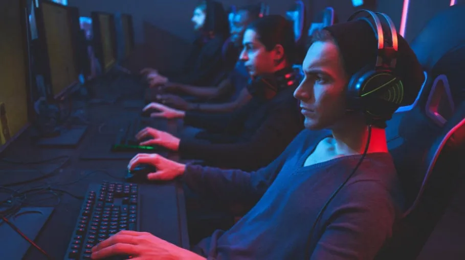 Using Screenshots For A Complete Analysis Of The Gaming Industry